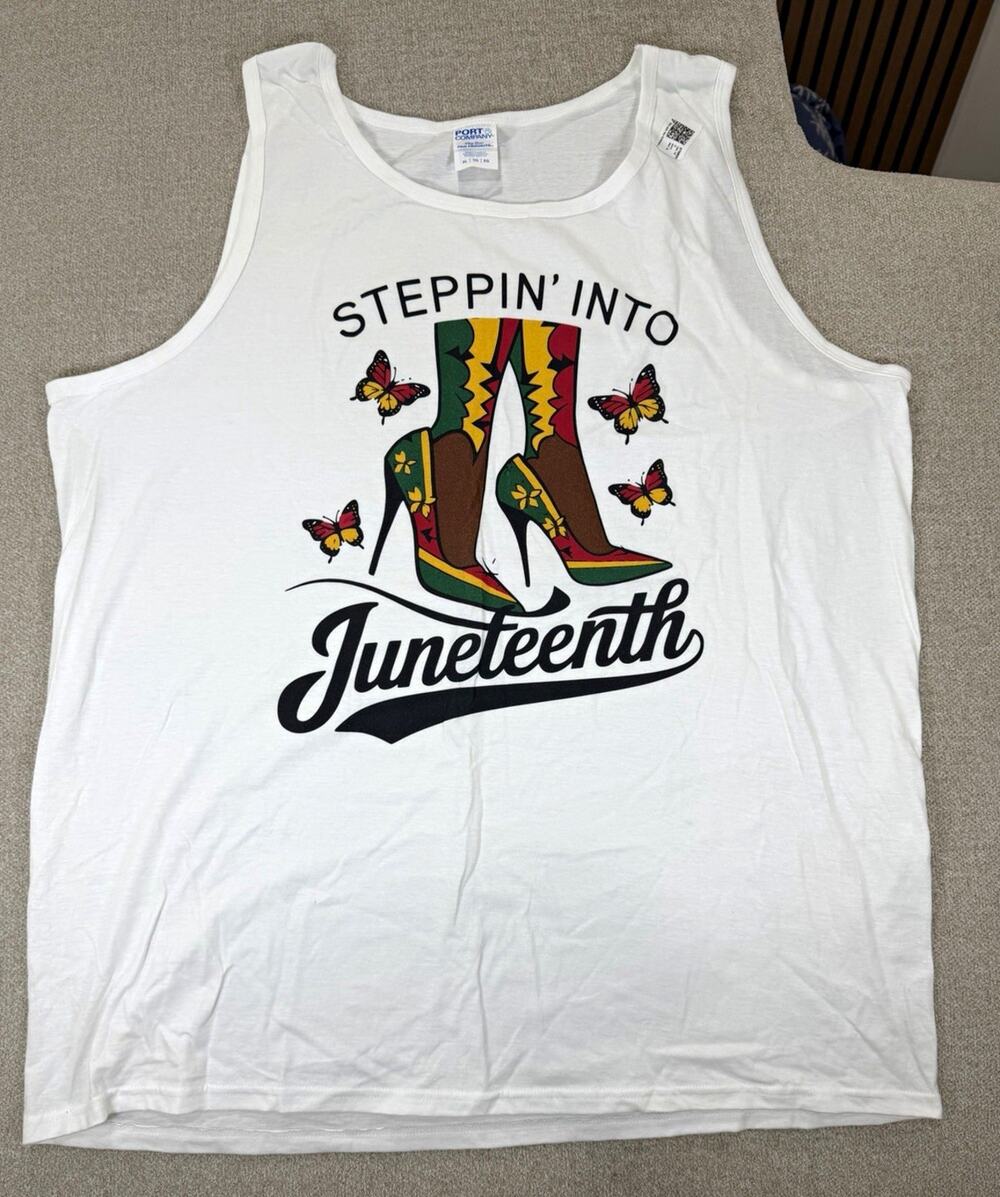 Port & Company Fan Favorite Men’s XL White Round Neck Juneteenth Graphic Tank